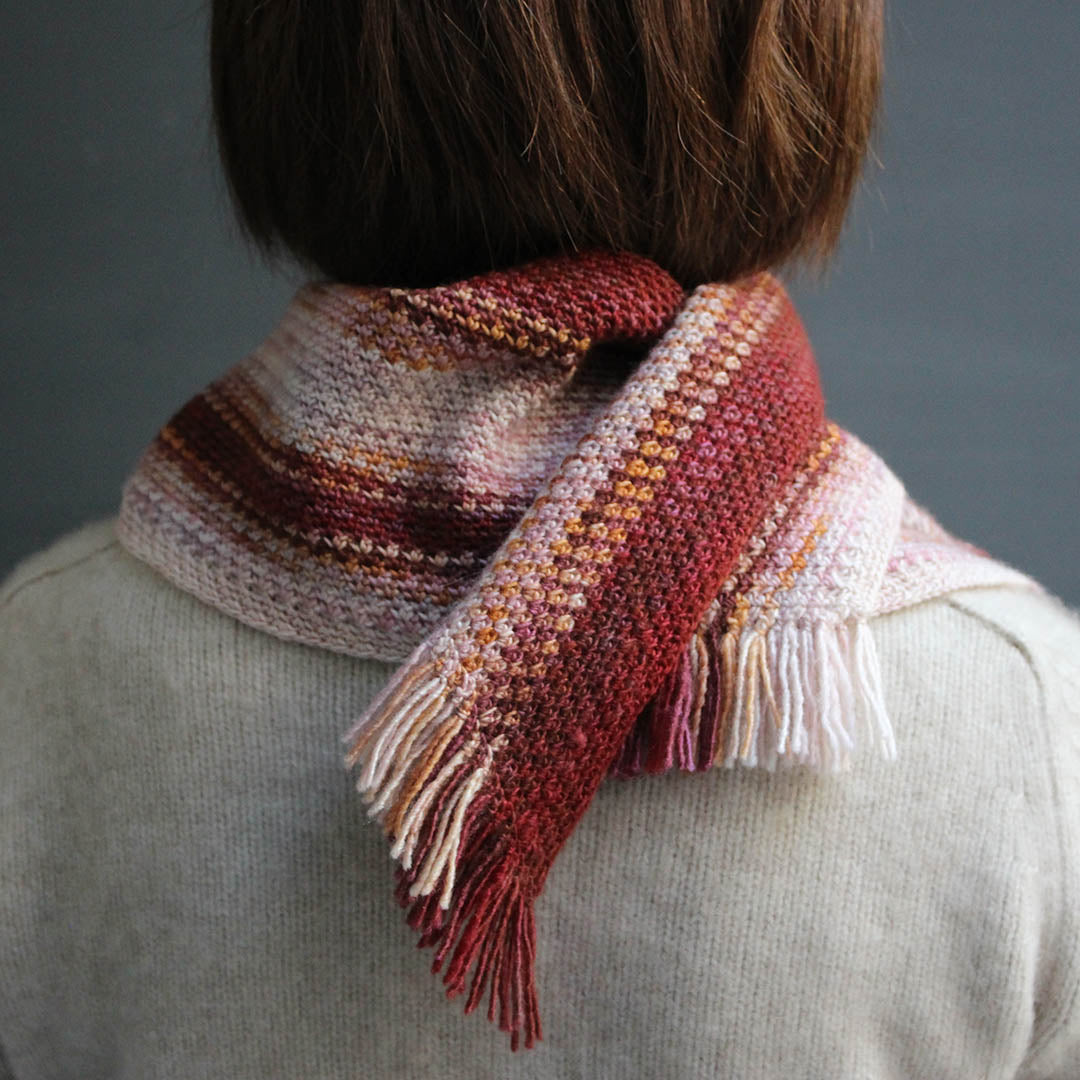 Silk blend Fino miniskeinsで編むマフラー パターン – moorit
